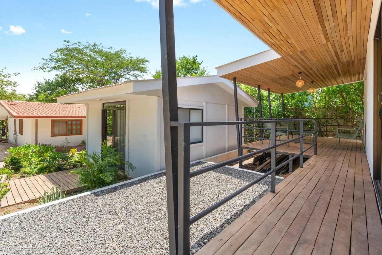 Multi-Home Property: Versatile Estate Near Playa Avellanas - Gallery image 33