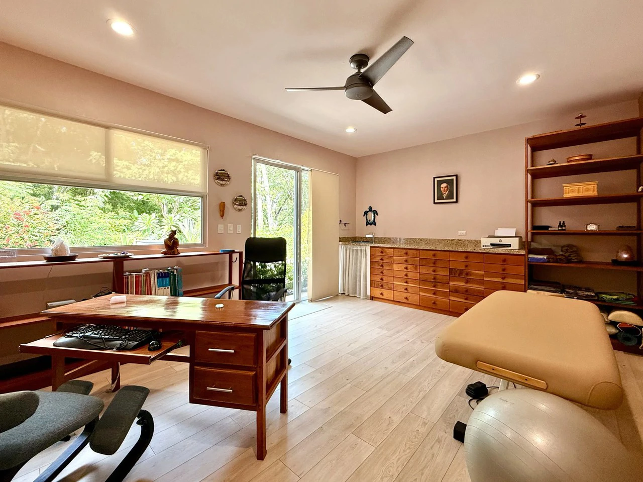 Casa Tortuga: $649,000 USD  Home, Guest House & Commercial Property Near the Playa Organos Beach on the Nicoya Peninsula - photo 20