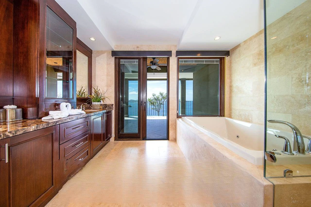 Panorama #307: ≋ Awe-inspiring Ocean Front Condo with multiple ocean views in every direction! - Gallery image 2