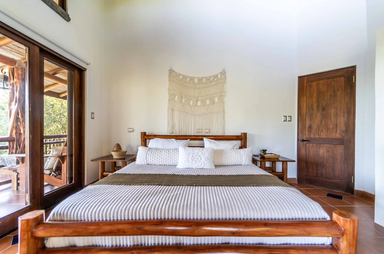 Casa Serenidad: Near the Coast House For Sale in Zapotal - Gallery image 21