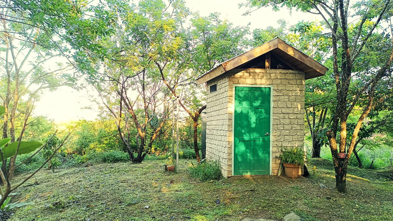 Hill top house with amazing sunset views GB0125: Peaceful Retreat with developing Potential: Property with 2 Homes and Panoramic Views in Guayabo de Bagaces - Gallery image 18