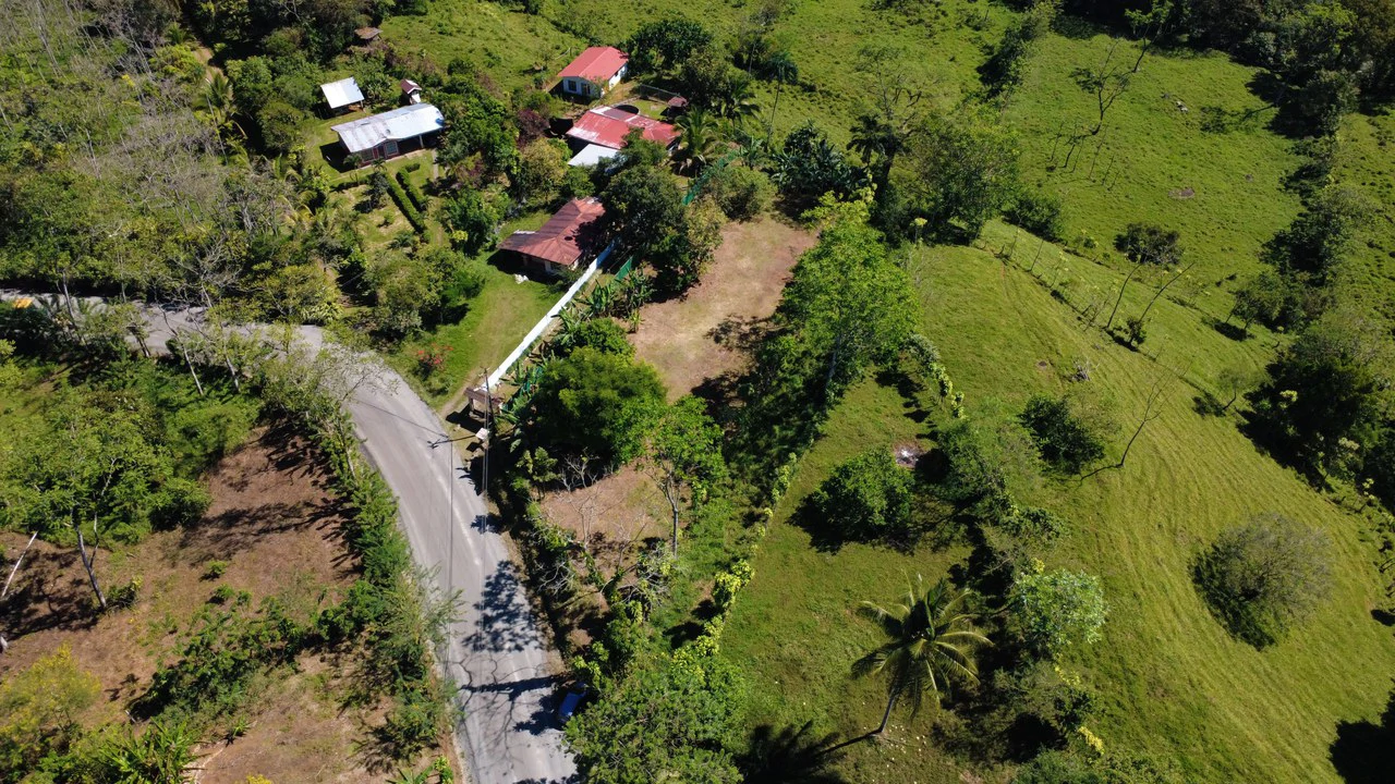 Countryside Home Construction Site For Sale in San Pedro - Gallery image 18