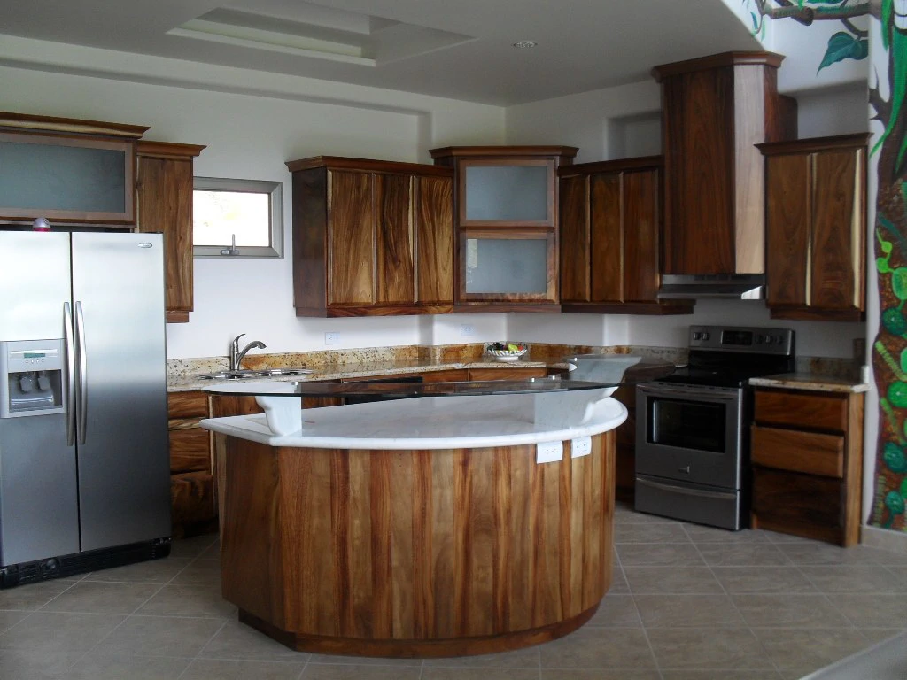 SELLER FINANCING AVAILABLE ! Luxurious Gated Condominium Community - Gallery image 8