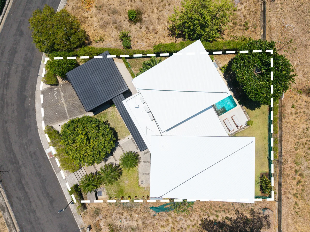 Casa Hijau: Modern Ocean-View Surf Home in Marbella - Gallery image 44