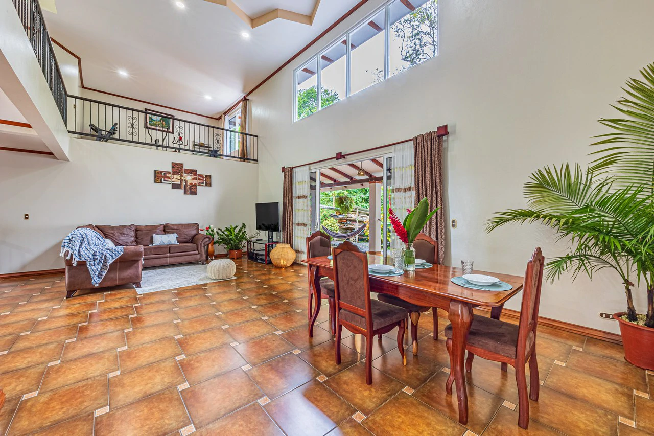 Happy Daze in Uvita: Commercial Building Opportunity in the Heart of Uvita. On Creek with Beautiful Jungle View - Gallery image 52