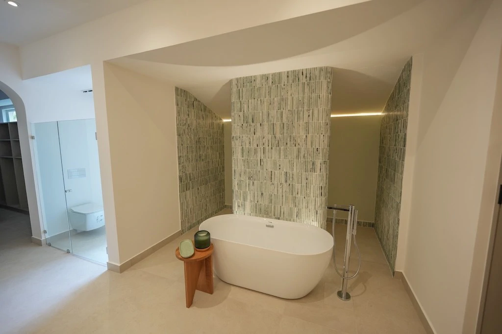 House For Sale in Lindora - Gallery image 30