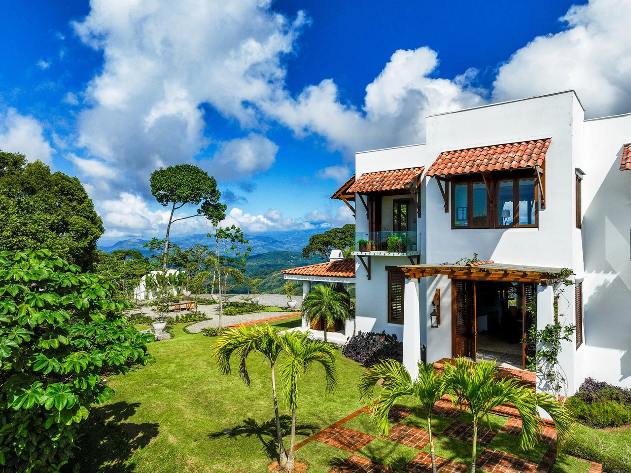 Custom Built Home in Dominical with 2 Building Sites in Costa Verde Estates - Gallery image 75