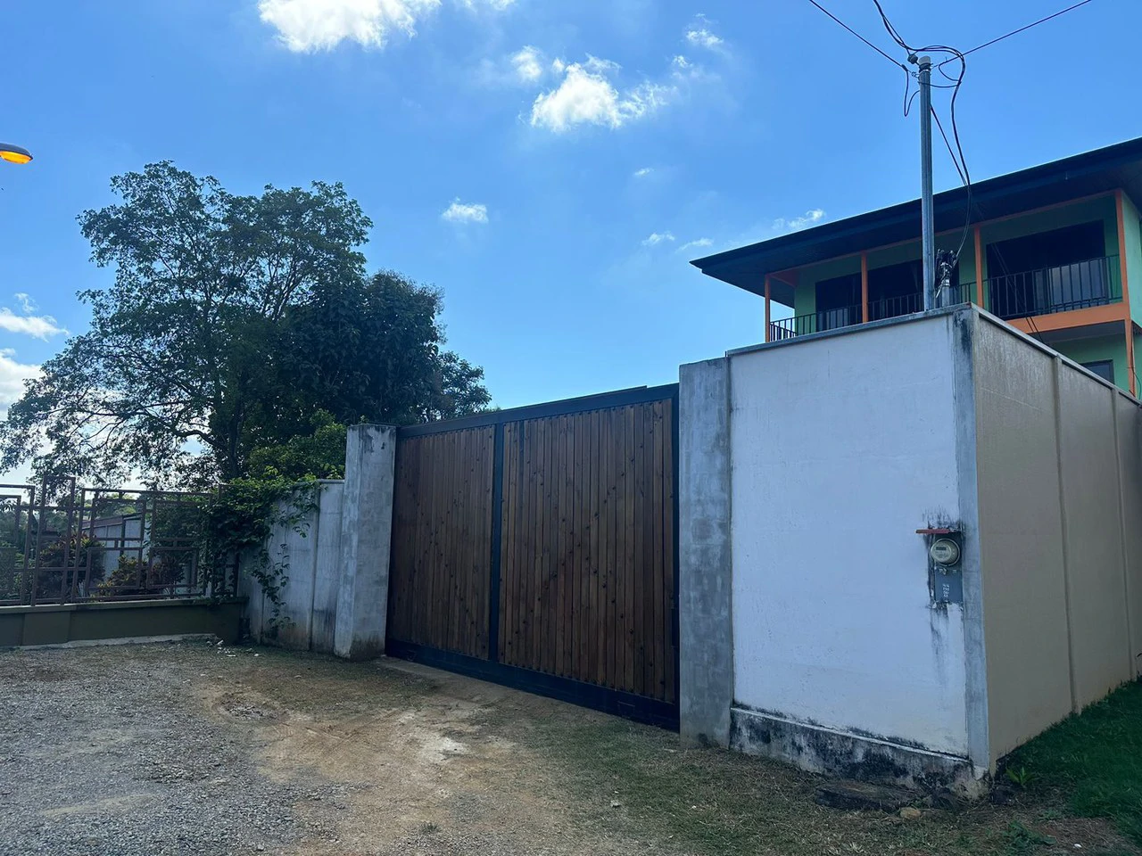Charming 3-Bedroom Home with Valley Views Near Chirripo - Gallery image 28