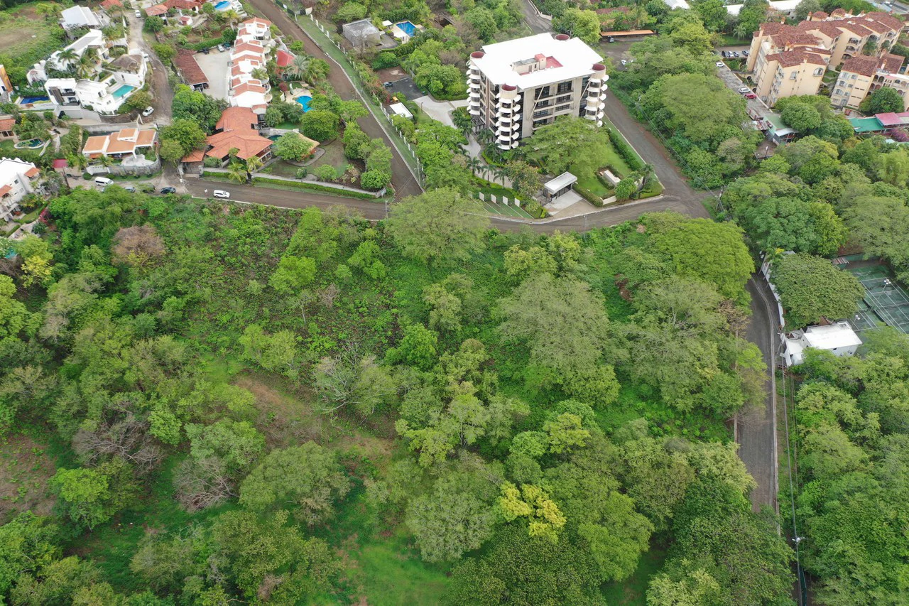 Air T-II: Tamarindo Development Property Right in Town - Gallery image 5