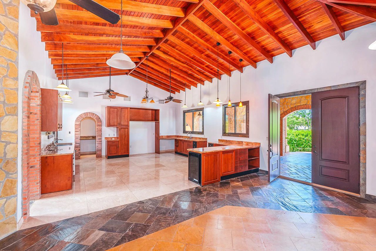 Hacienda Cocobolo: Elegant Beach Estate - Gallery image 13