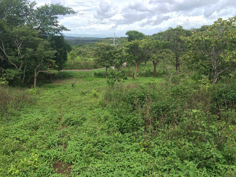 Mountain Property for Sale with charming 360º views of Guayabos Valley and the Volcanoes - Gallery image 11