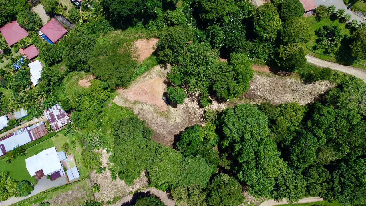 Build-Ready Lot in Ojochal’s Calle Cacique | Easy Access & Stunning Mountain Views - Gallery image 18