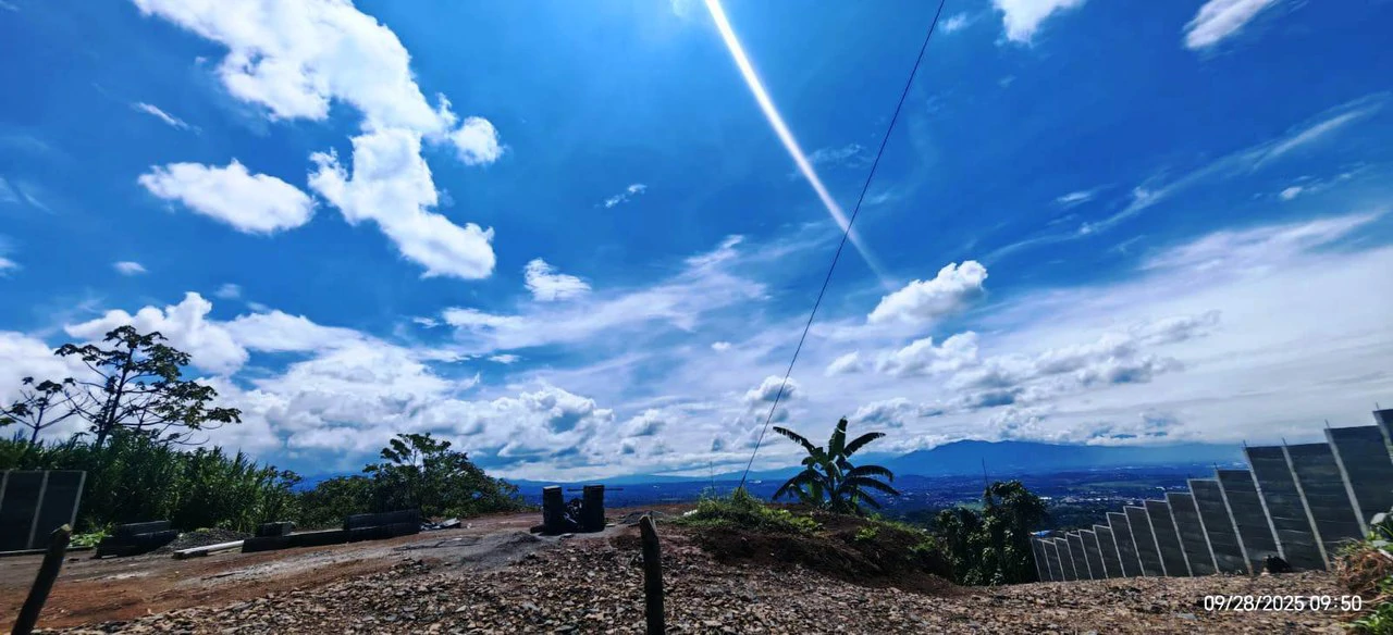Moutain Lot: 6,891 m2 with City Views! - Gallery image 4