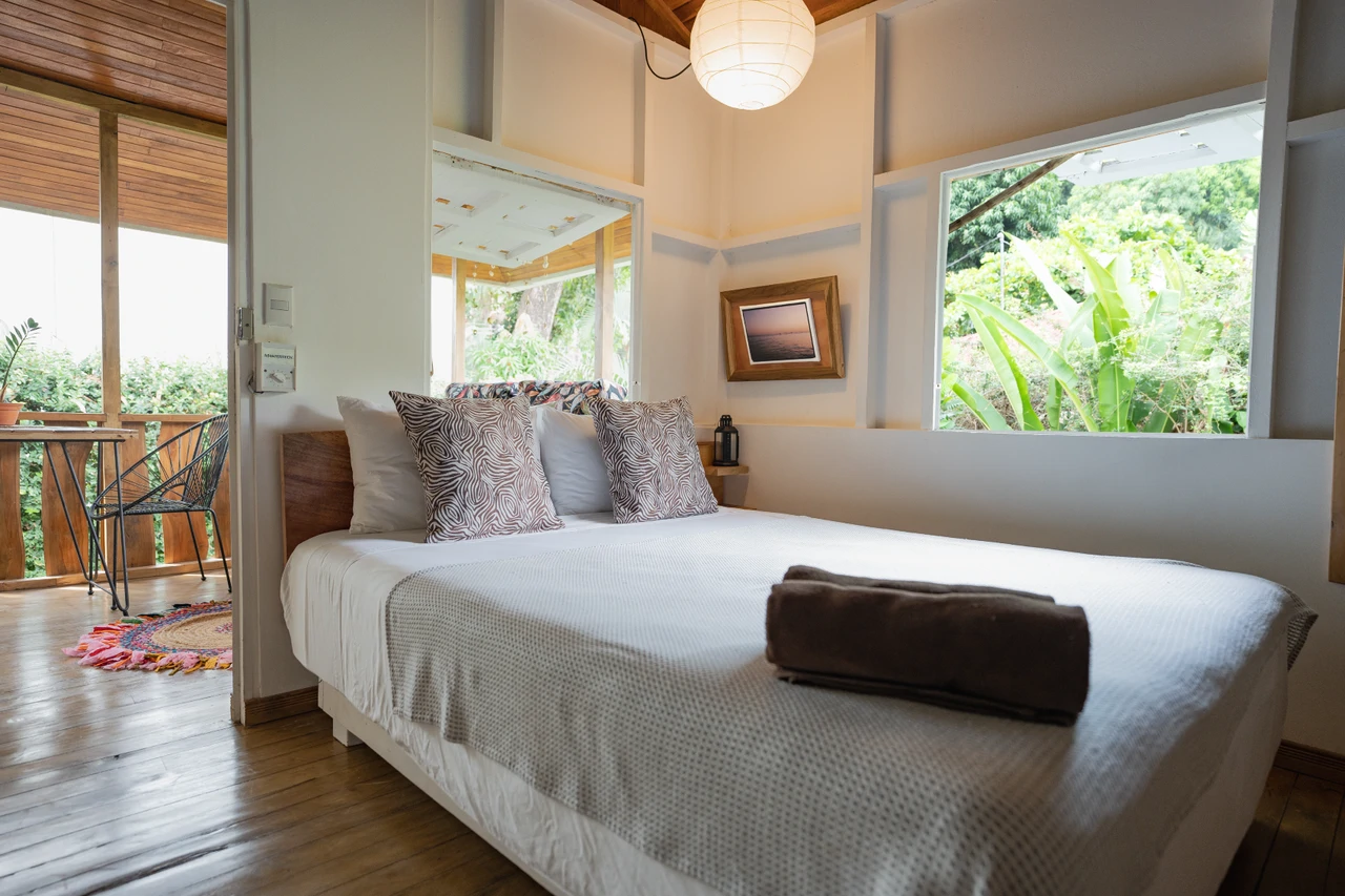Boutique Apartment Property for Sale in Prime Location – Santa Teresa, Costa Rica: Turnkey Apartment Investment in Prime Santa Teresa Location - Gallery image 3