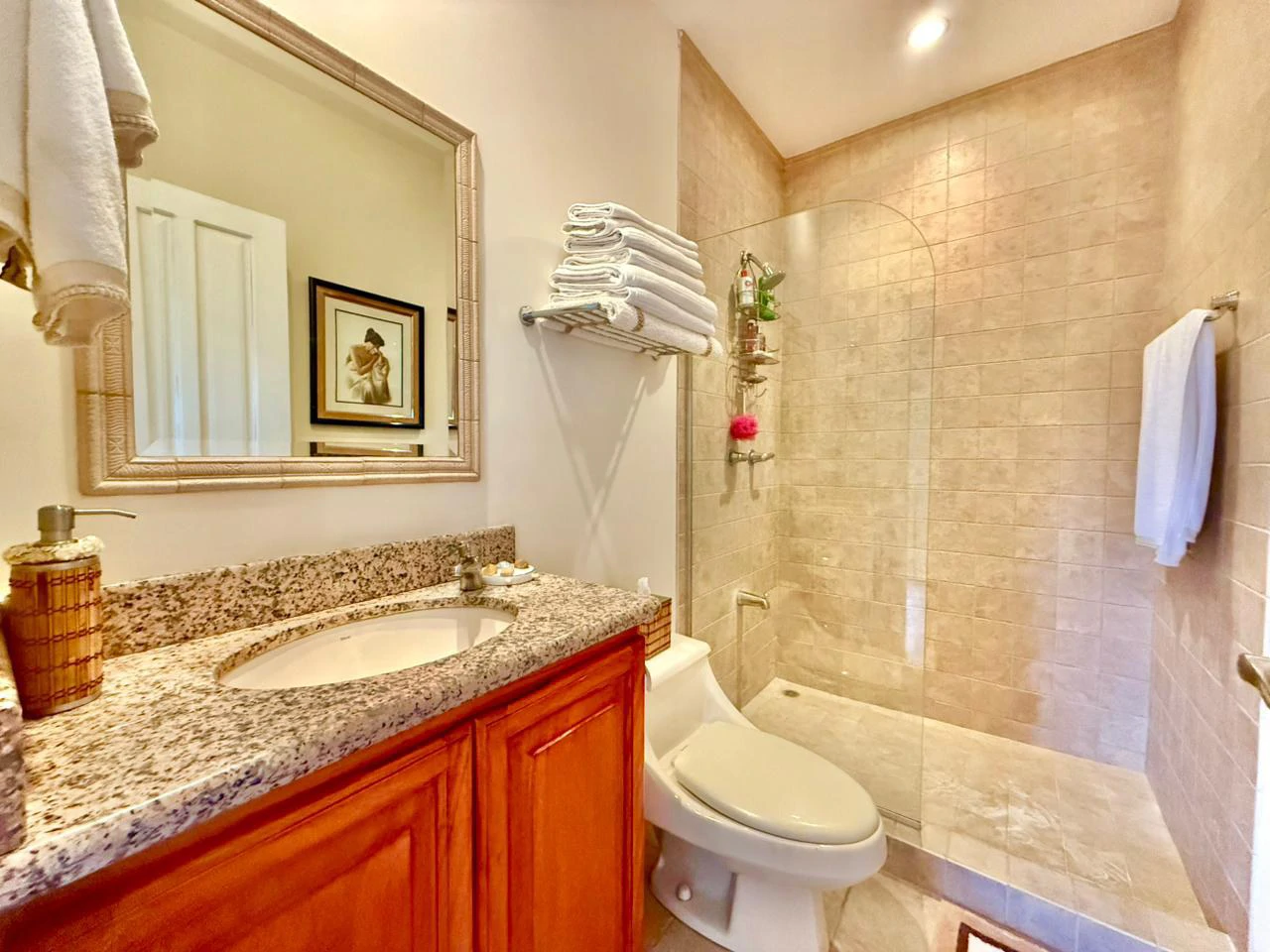 Home in Gated Community Las Nubes - Gallery image 21