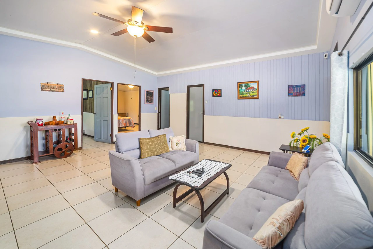 Casa Campo: Quiet Countryside Home Near Beaches - Gallery image 26