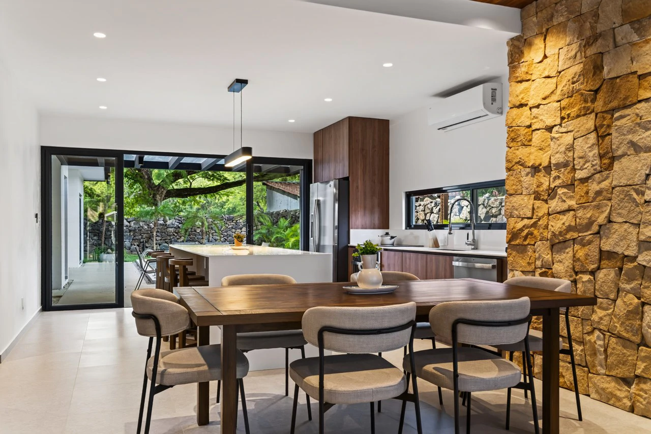 Casa Kuna II: A Tranquil Oasis in the Heart of Playas del Coco - photo 8