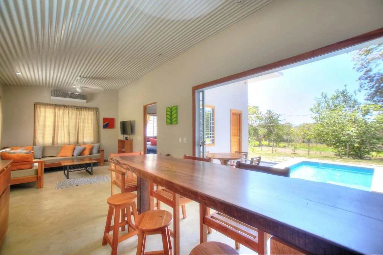 0.2 ACRES – 3 Bedroom Home With Pool Walking Distance To Beach And Surf Breaks, Surfer’s Dream!!!: Near the Coast House For Sale in Playa Pavones - Gallery image 4