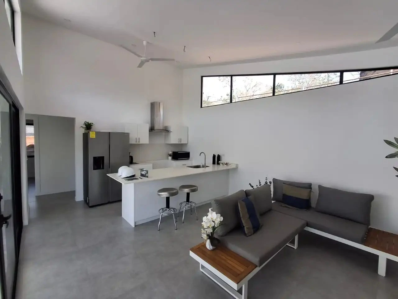 House For Sale in Playa Tamarindo - Gallery image 8