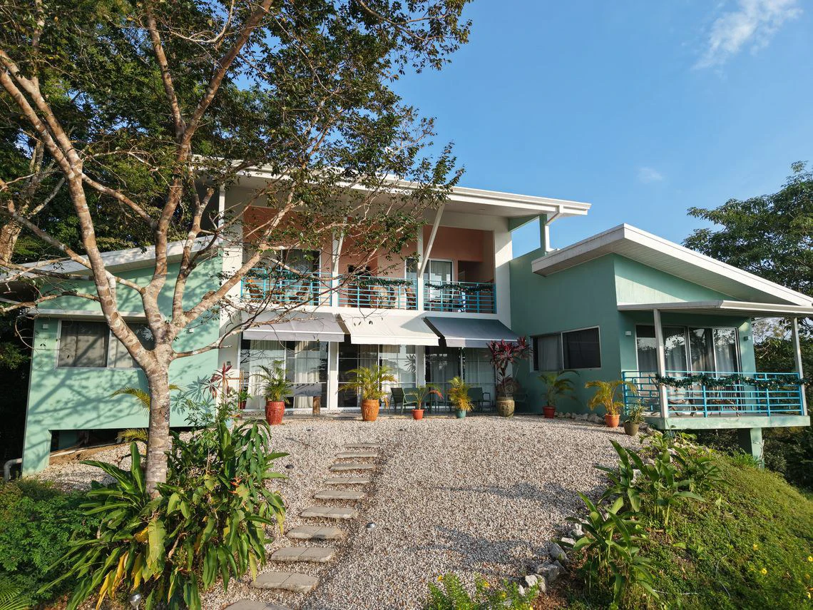 Casa Nube & Casa Cielo: Elegant Boutique Hilltop Estate With Two Homes, Saltwater Pool - ideal for families & rentals - minutes from Samara Beach - Gallery image 6