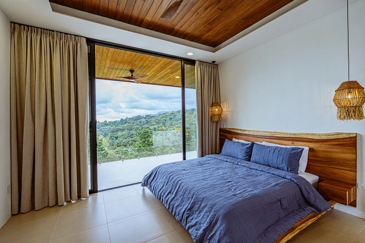 Casa Las Brisas Stunning Whale’s Tail Ocean View Home in Uvita - Gallery image 57