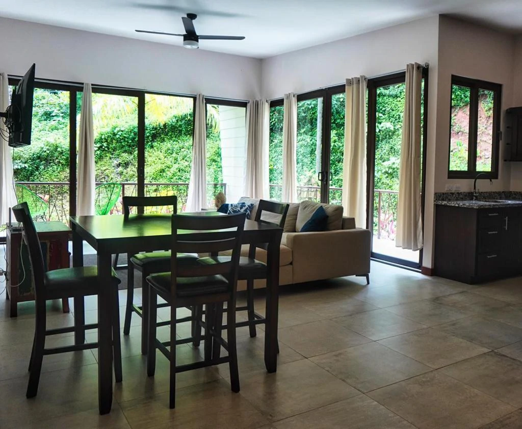 CAPUCHIN 3: Luxurious Manuel Antonio Condo for Sale inside gated community - Gallery image 6