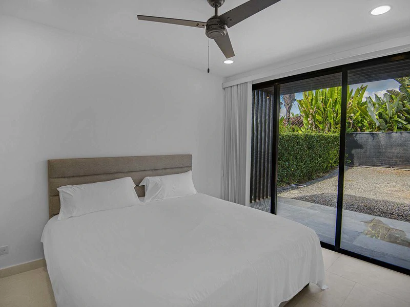 Modern Beachside Home with Office & Garage: Walking distance to the beach in a great community! - Gallery image 25