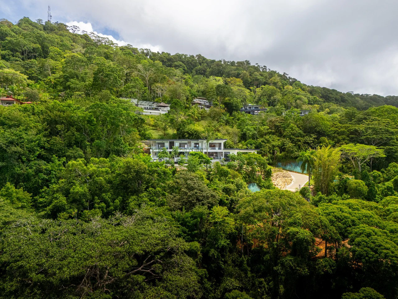 Acqua Blu: Mountain House For Sale in Escaleras - Gallery image 7