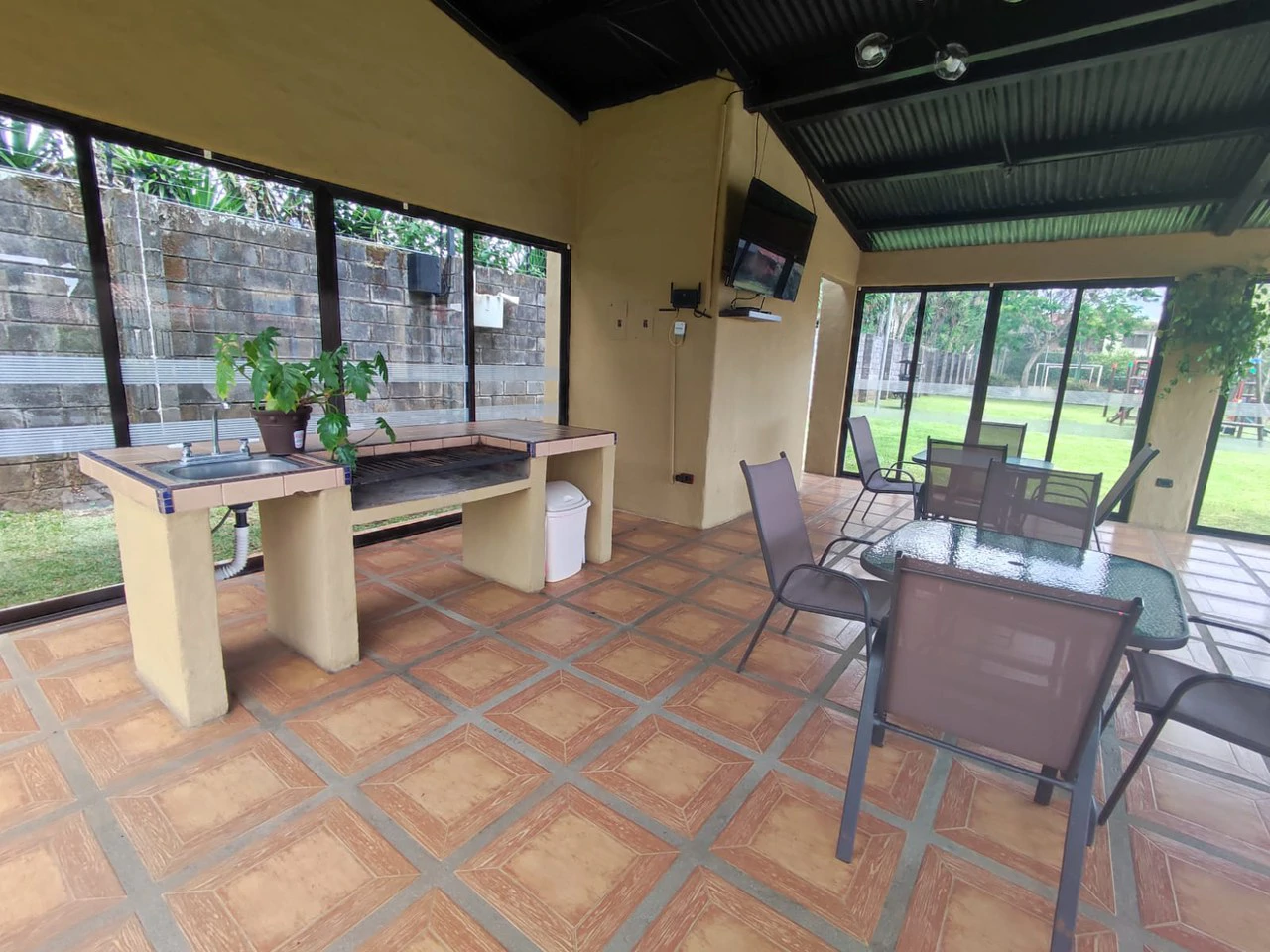 Condominio Valle de Eucaliptos: House for Sale in Valle de Eucaliptos Condominium - Gallery image 21