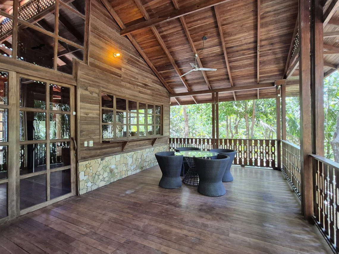 Casa Mango: Price Drop - Peaceful Teak Chalet-Style Home With Expansion Potential in a Lush Tropical Setting Near Samara - Gallery image 10