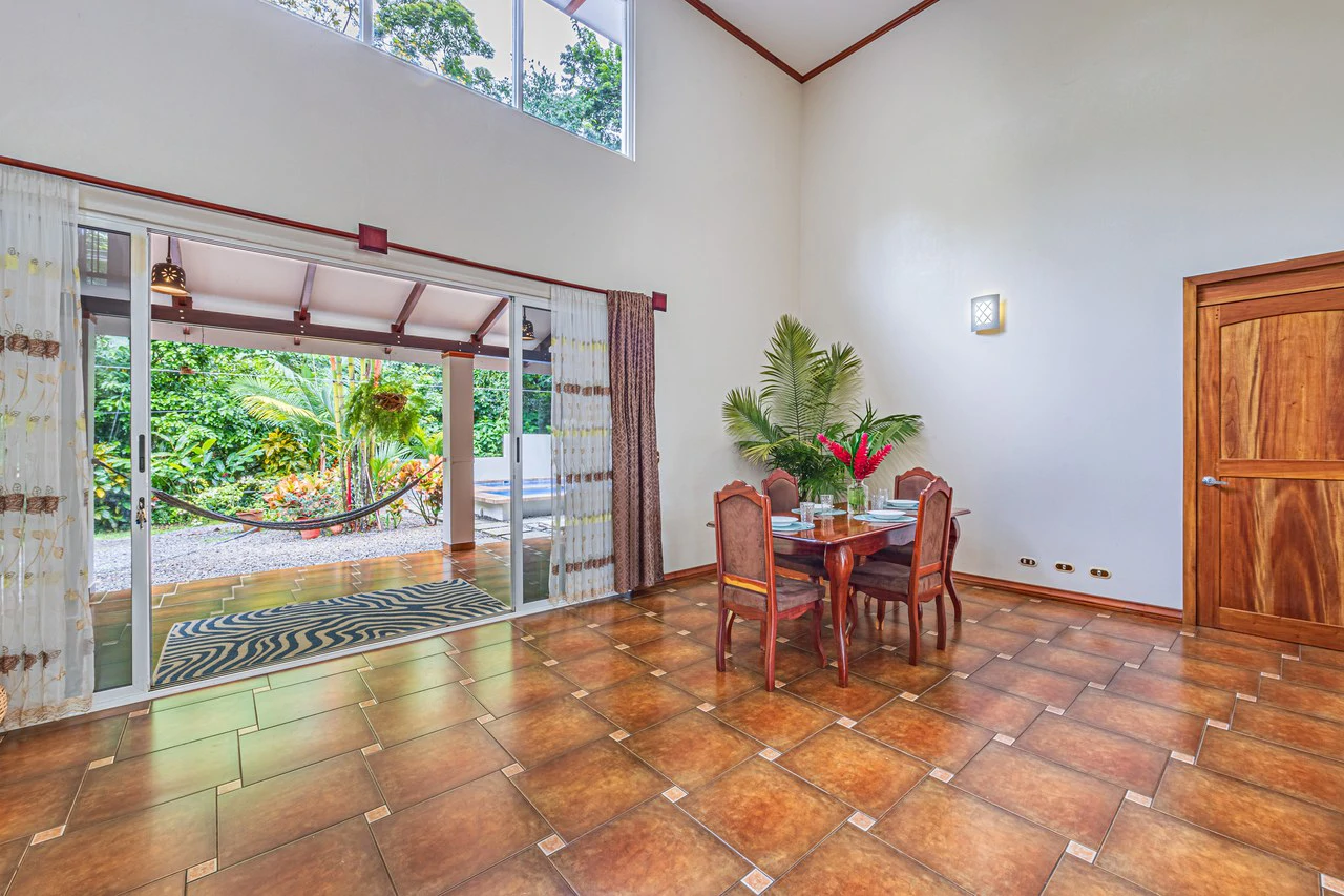 Happy Daze in Uvita: Commercial Building Opportunity in the Heart of Uvita. On Creek with Beautiful Jungle View - Gallery image 46