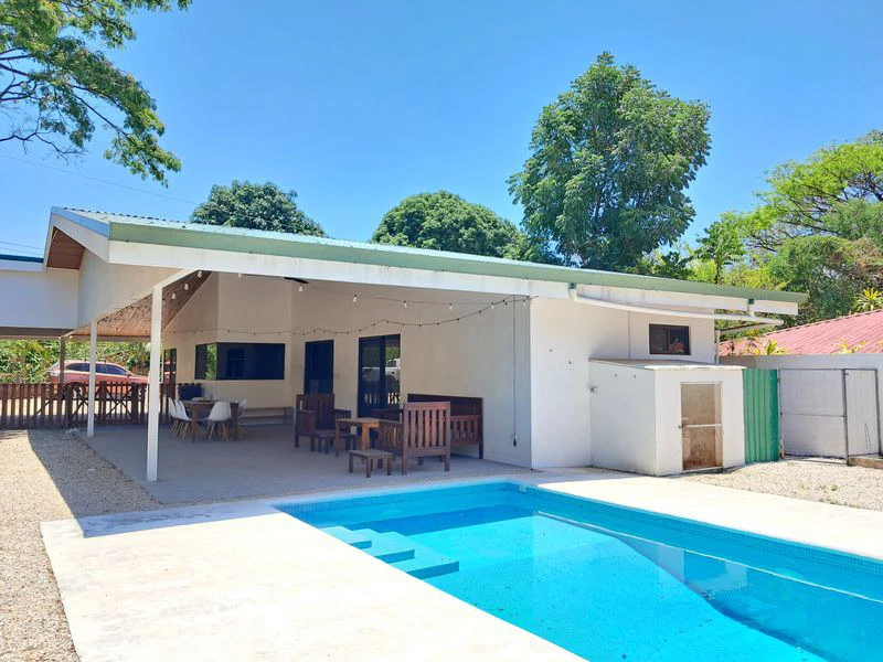 Casa Blanca: Urgent Sale -Single-Story Home with Pool and Expansion Potential