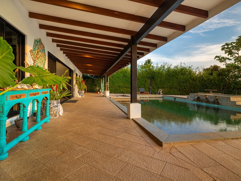 Ocean-View Oasis on Coveted Calle Perezoso - Gallery image 17