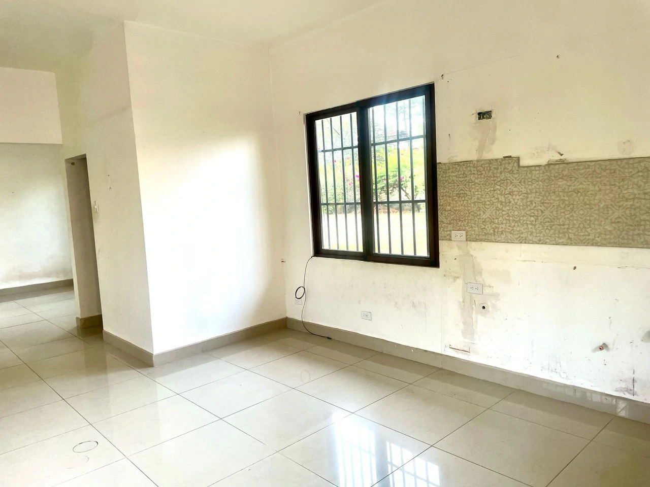 House for sale with pool in Hacienda los Reyes Alajuela Costa Rica - Gallery image 17
