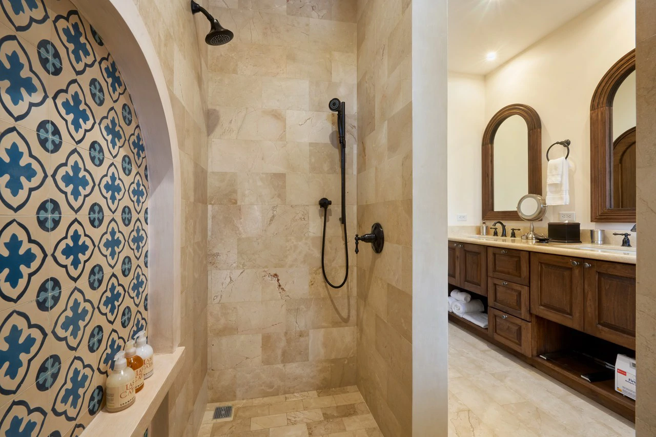 7 Calle La Ronda: Elegant 3-Story Ocean View Hillside Home in Las Catalinas - Gallery image 24
