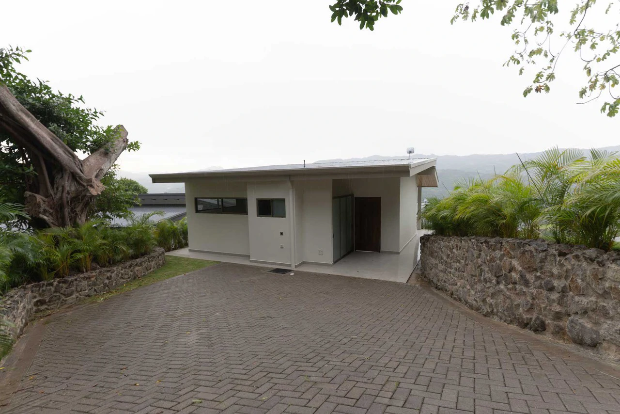 New Contemporary Home with Infinity Pool for Sale in Atenas, Costa Rica - photo 47