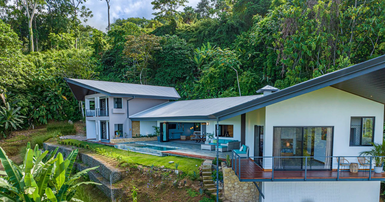 Beautiful Ocean View Casa Espiritu de la Jungla in Ojochal. Excepting Bitcoin!: Mountain House For Sale in Ojochal - Gallery image 39