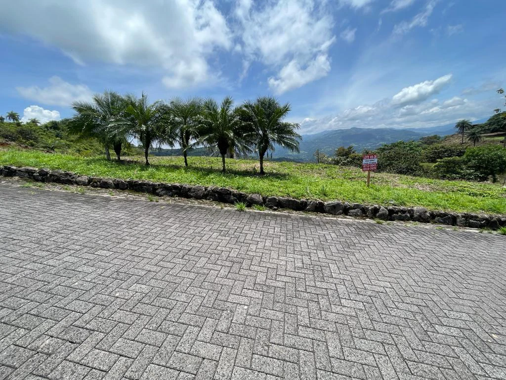 Mountain and ocean view lot for sale in residencial Vista Mar between San Mateo Orotina Alajuela - Gallery image 5