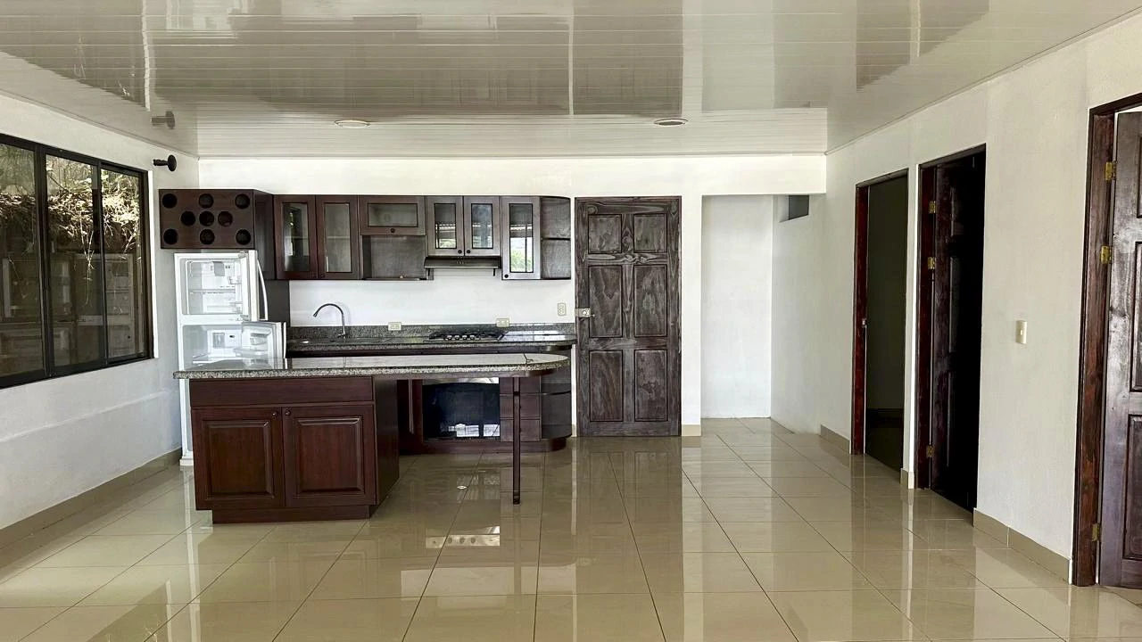 CASA RESIDENCIAL OASIS: Two Properties in El Oasis, Atenas - photo 13