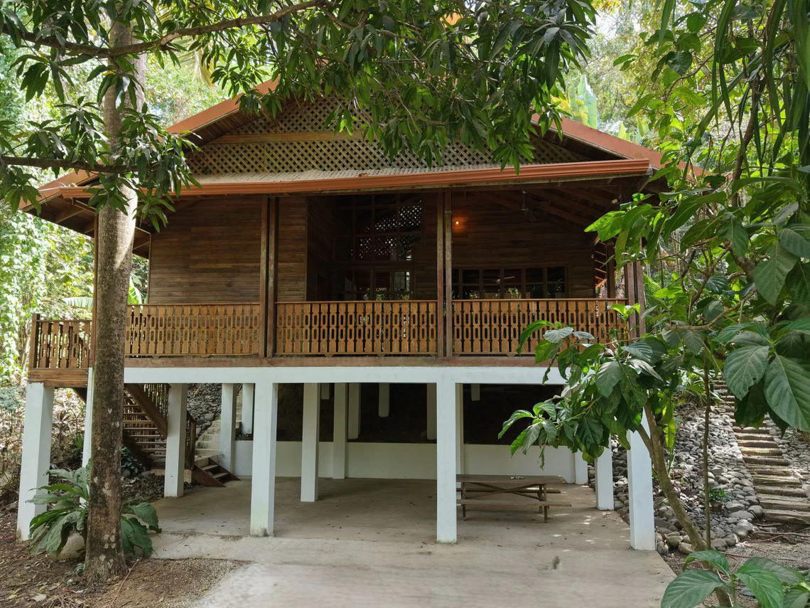 Casa Mango: Price Drop - Peaceful Teak Chalet-Style Home With Expansion Potential in a Lush Tropical Setting Near Samara