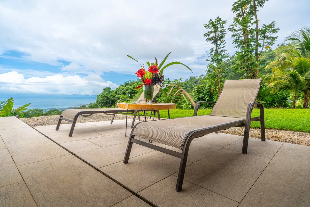 Luxury Ocean View Retreat Overlooking the Whale’s Tail – Proven Rental in Gated Enclave - Gallery image 20