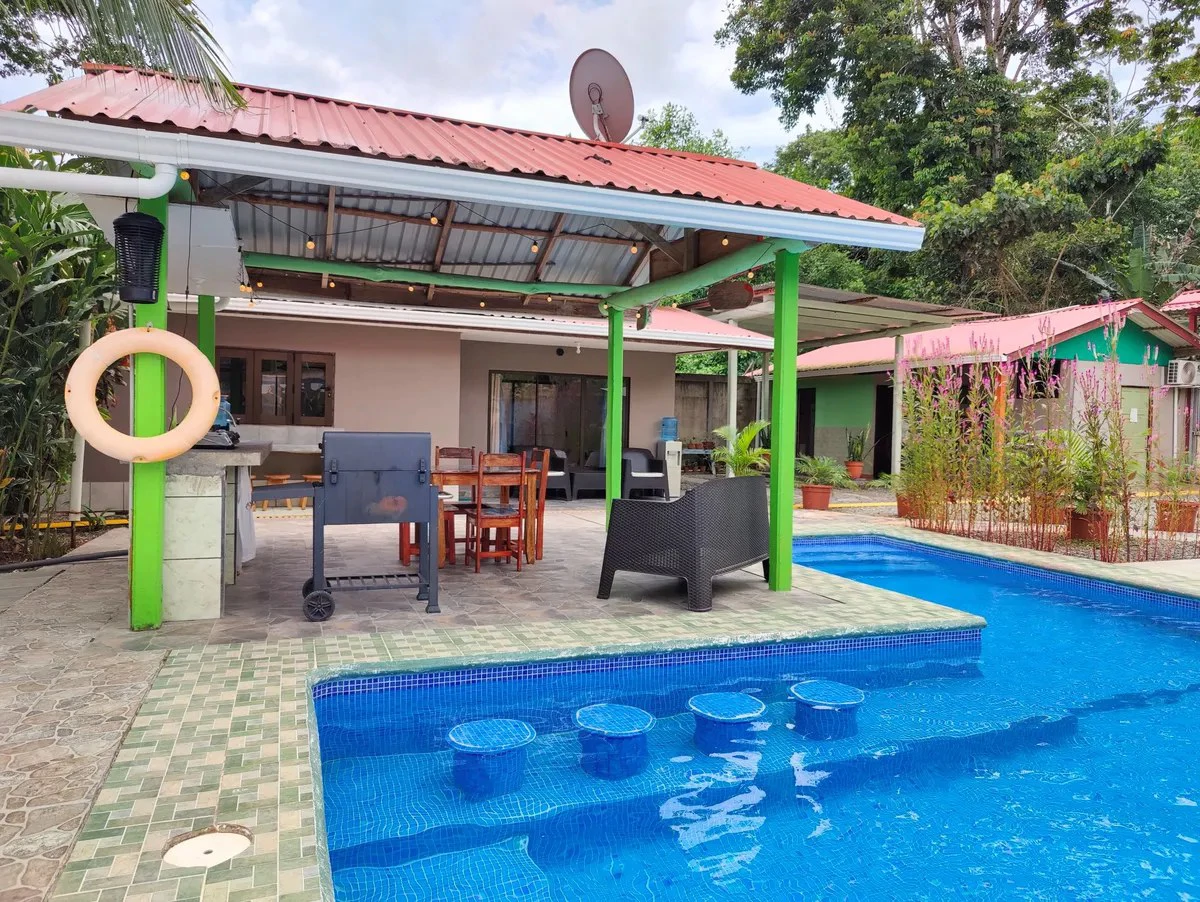 ID 529: Charming Home with Stunning Outdoor Spaces + Additional Lot - Gallery image 9