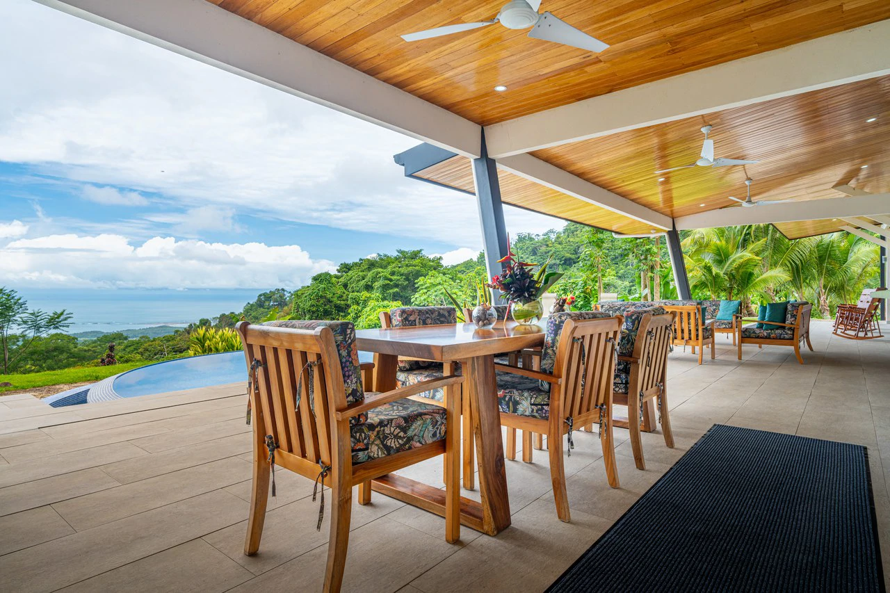 Luxury Ocean View Retreat Overlooking the Whale’s Tail – Proven Rental in Gated Enclave - Gallery image 16