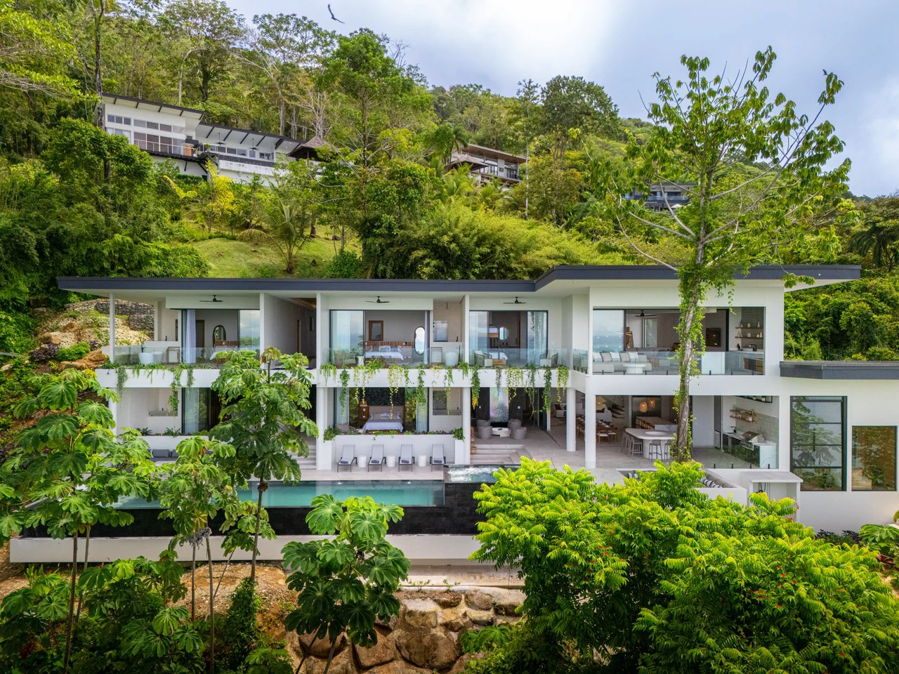 Acqua Blu: Mountain House For Sale in Escaleras - Gallery image 9