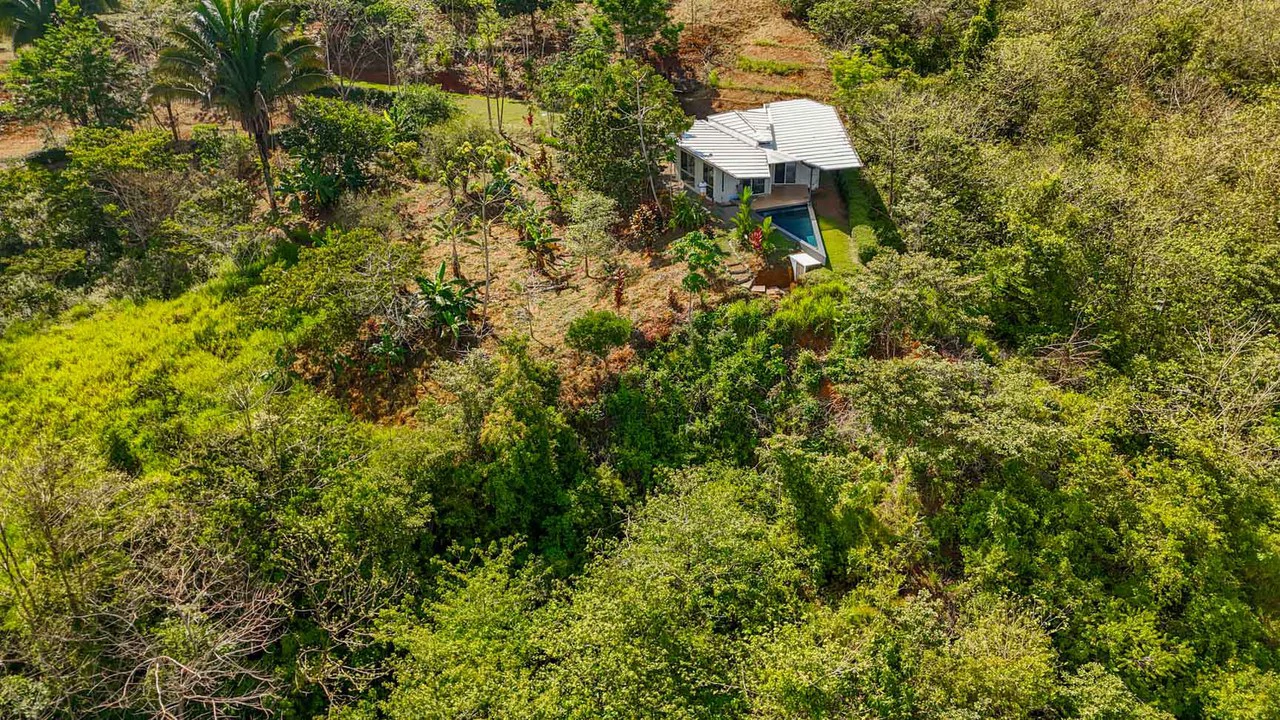 32 Acre Self Sustainable Farm with House Close Ojochal