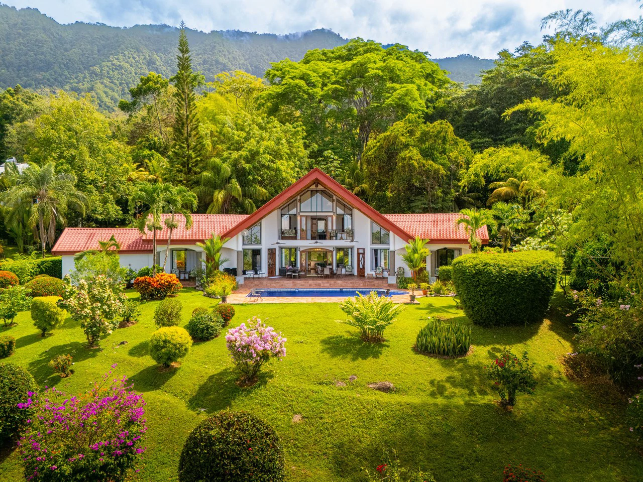 Casa La Bendición: Private Jungle Retreat with Ocean View