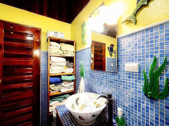 Harmony Haven: Lake Arenal View Home and Guest Casita - Gallery image 22