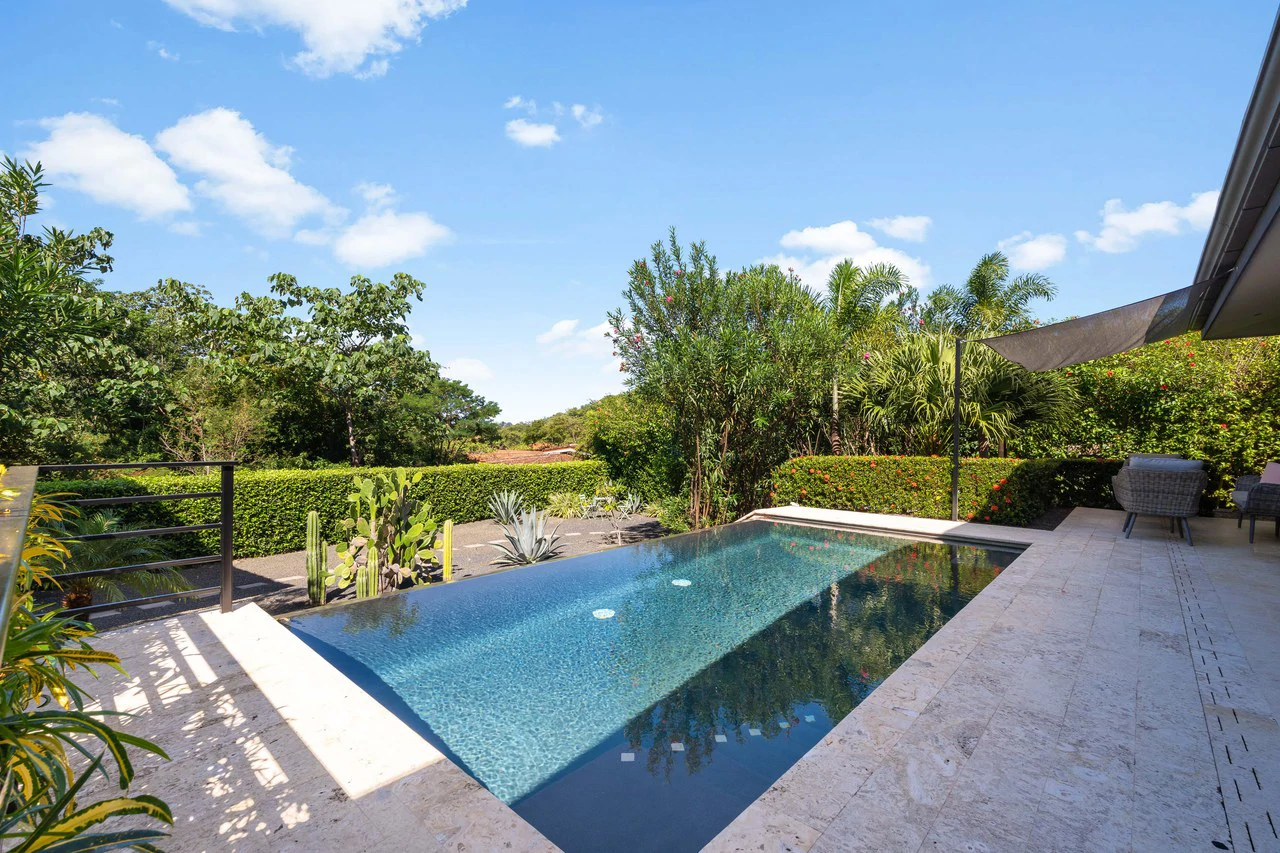 The Haven: Spacious Home + Private Casita in Gated Mar Vista Community - Gallery image 26