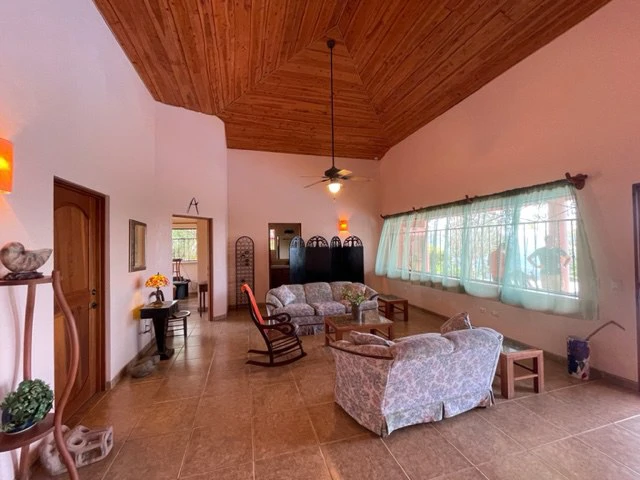 5.2 ACRES – 2 Bedroom Home With 60 Ft Infinity Lap Pool, 1 Bedroom Guest House, Fabulous Ocean View, Mature Fruit Trees!!! - Gallery image 19