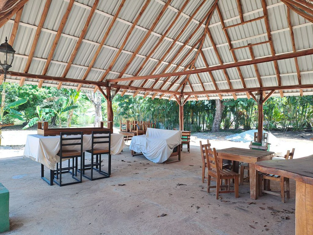 Compound Cooper: Compound Cooper includes Casa Cooper - a Newly constructed in 2023 - 2 Bedroom 1 Bath home set on a spacious 703 m2 lot and Lote Cooper which is 2485 m2 of flat buildable land - both - Gallery image 30